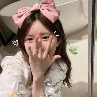 小资女孩向前冲